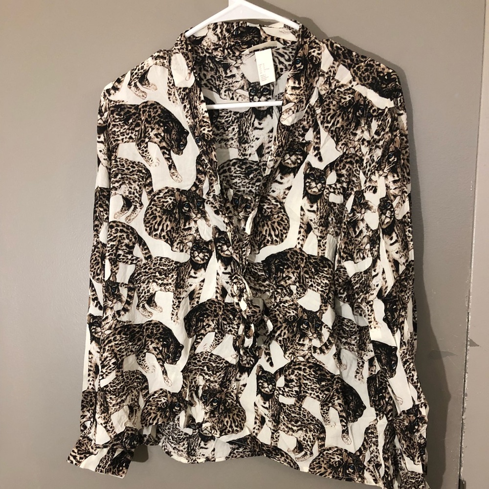 Cat/leopard print top!